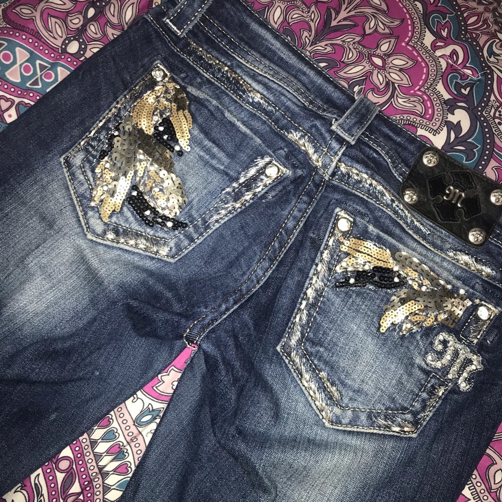 Buckle Miss Me Bedazzled Women’s Jean Size 26